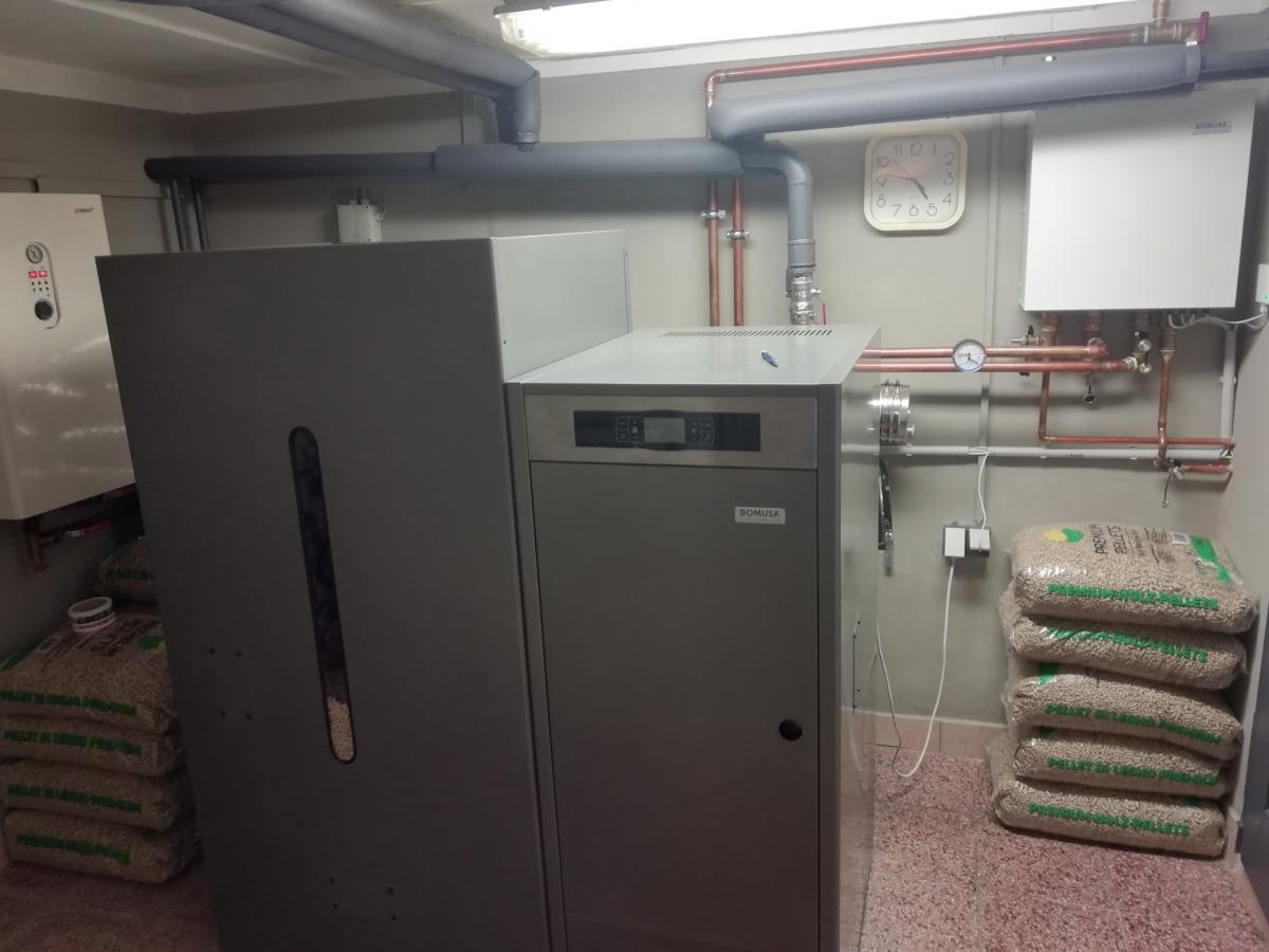 Automat na pelety DOMUSA